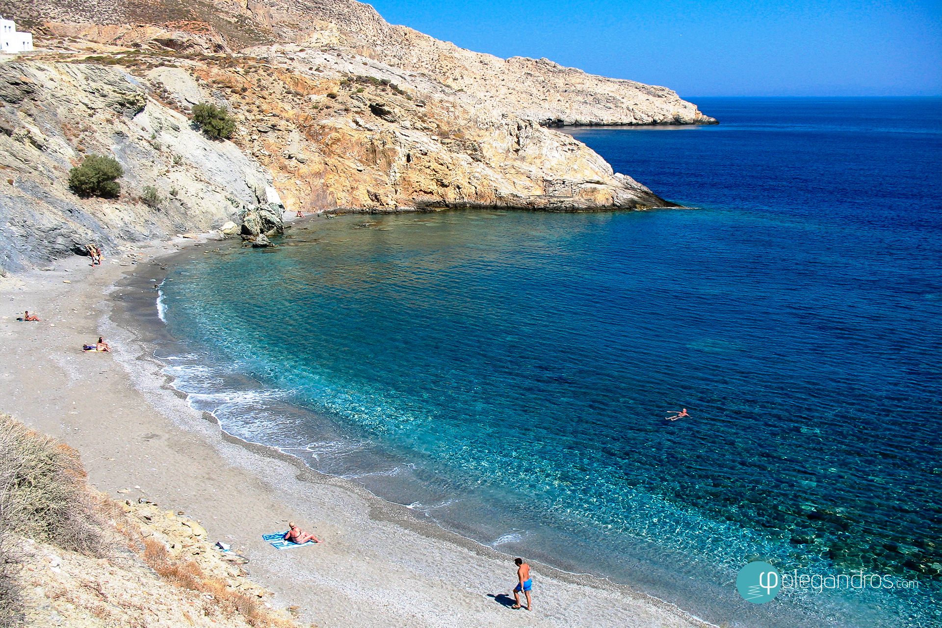 Παραλία Βάρδια, Φολέγανδρος